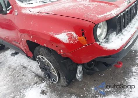 2017 Jeep Renegade Trailhawk 4X4 z USA, uszkodzony, nr VIN ZACCJBCBXHPE98765